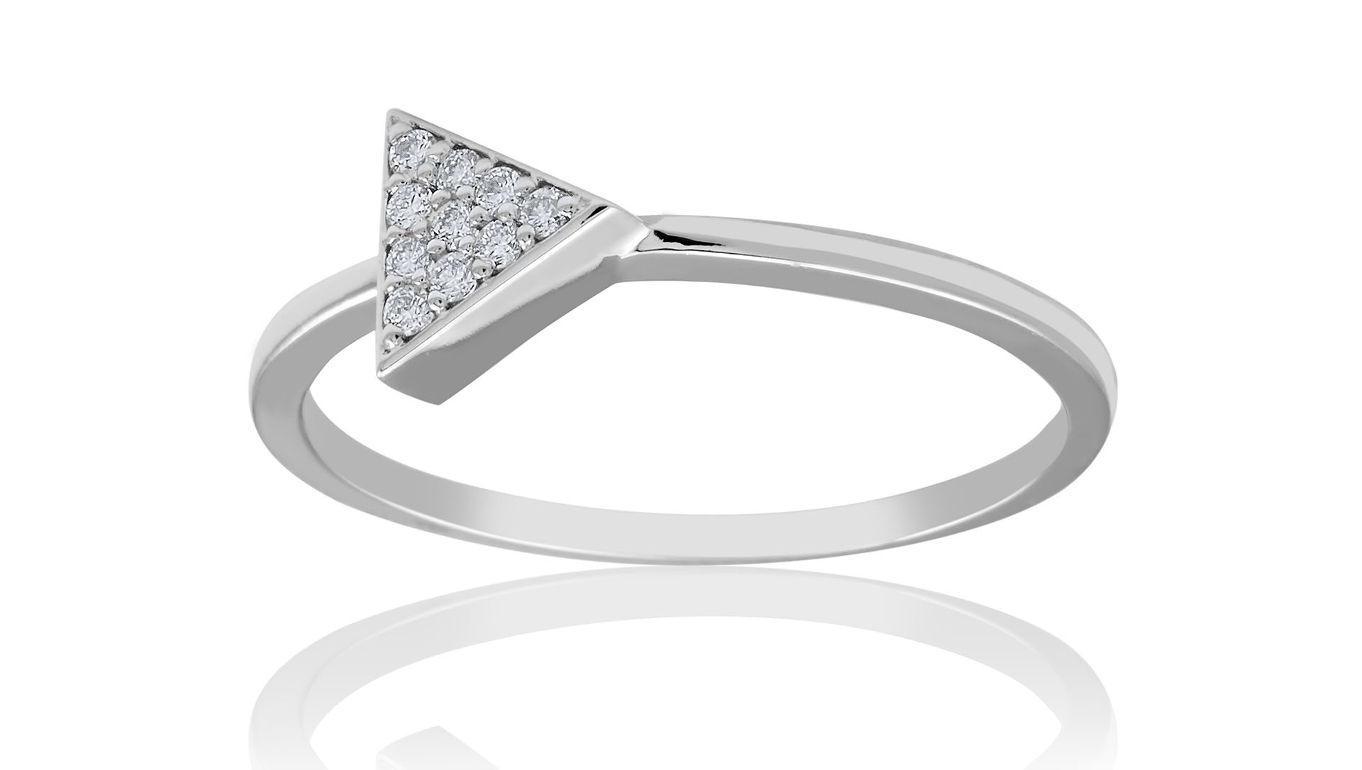 Photos of Diamond Rings 02